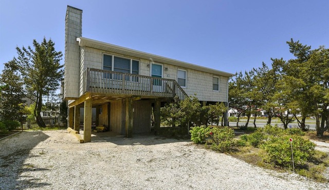 Pet Friendly Oceanside Getaway in Bethany Beach!