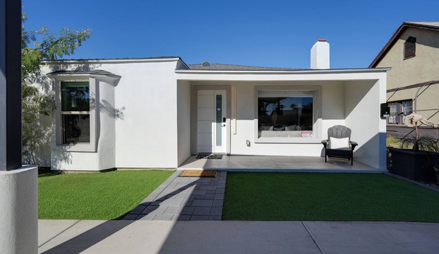 Pet-Friendly Phoenix Retreat: Main House + Casita!