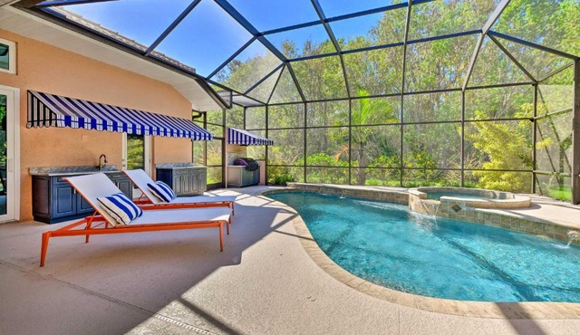 Pet-Friendly Resort Home: Private Pool + Spa!