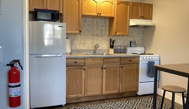 - Pet Friendly - Riverfront - Lakes - Seacoast - Boston -