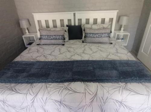 Petite Selfcatering Accommodation Struisbaai SA