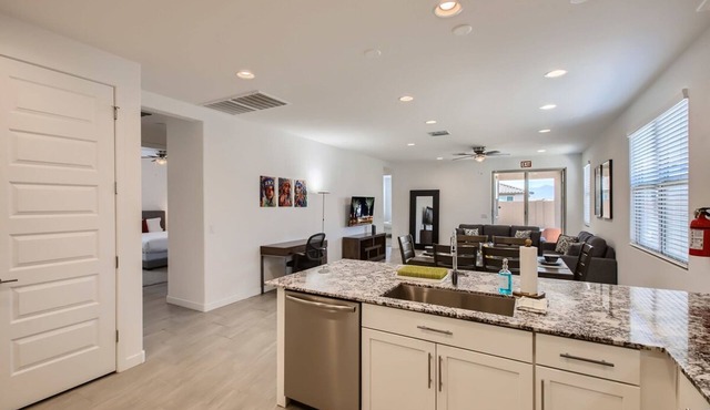 Phoenix 5BR With Fast Wifi