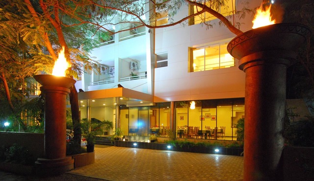 Phoenix Hotel
