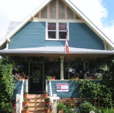 Phoenix House B&B