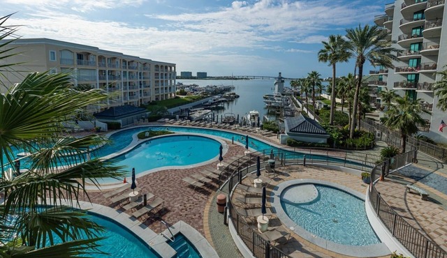 Phoenix On The Bay 2 2311 3 Bedroom Condo