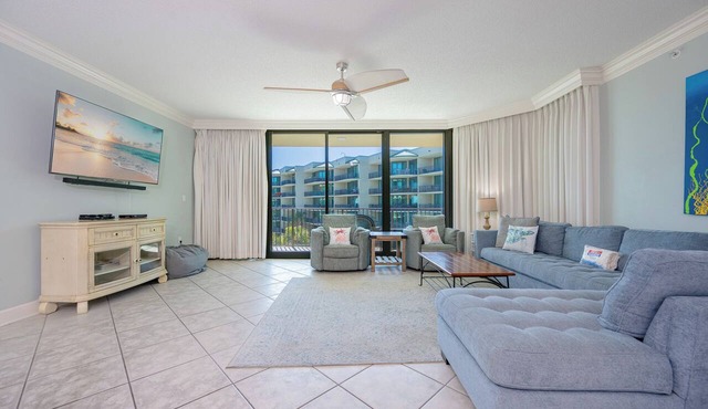 Phoenix On The Bay - 3BR 3BA - LAZY RIVER