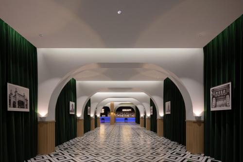 Phonenix Perches Holiday Inn - Wuyi Avenue-Adjacent Changsha Railway Station