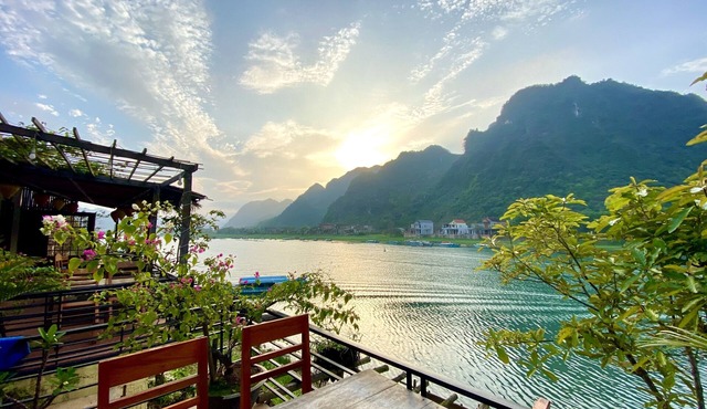 Phong Nha Coco Riverside Homestay