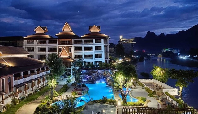 Phubarn VimarnVangvieng Resort