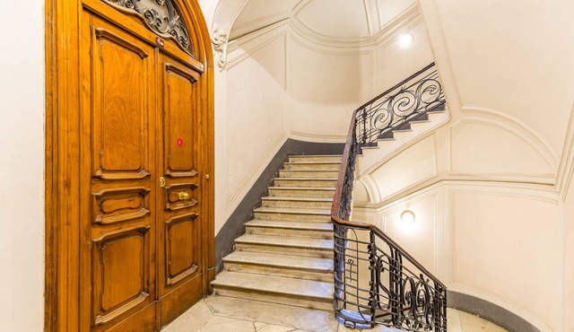Piazza Amedeo Flat by Wonderful Italy