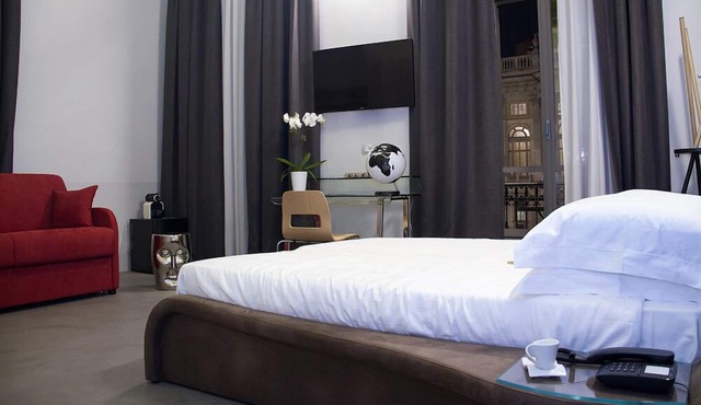 Piazza Castello Suite