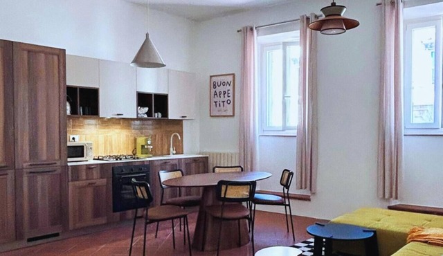 Piazza Condo – Terrace with Palazzo Cesi View InBorgo