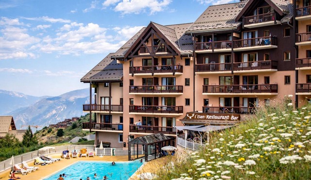 Pierre & Vacances Residence Le Thabor