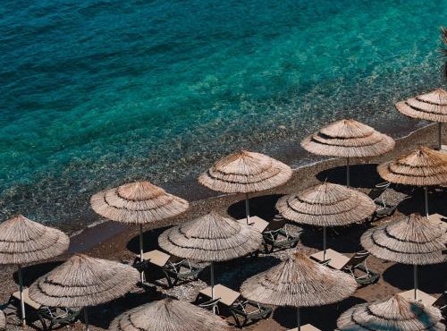 Pilos Suites