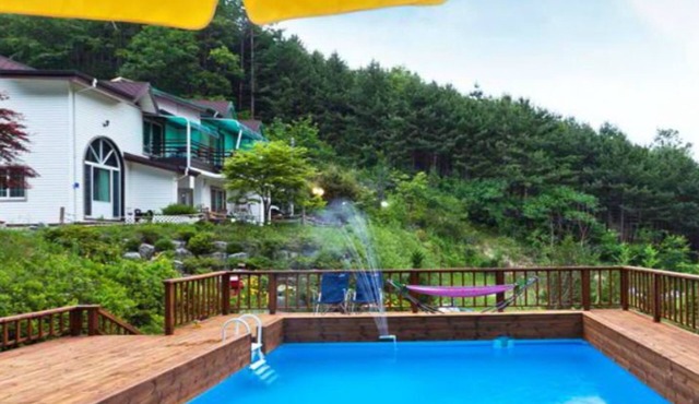 Pine Aroma Pension