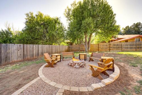 Pine Cabin w/Fire Pit & Gazebo - Steps to Trails