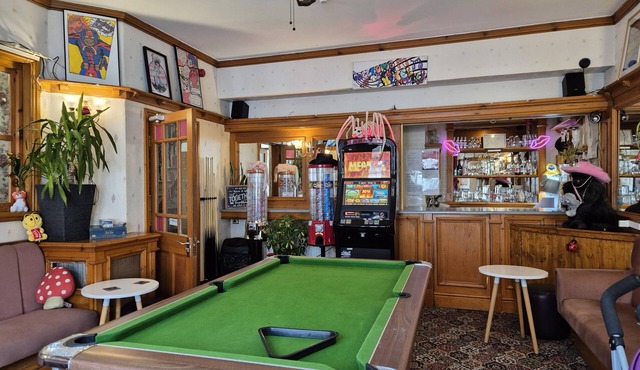Pine Lodge Hotel