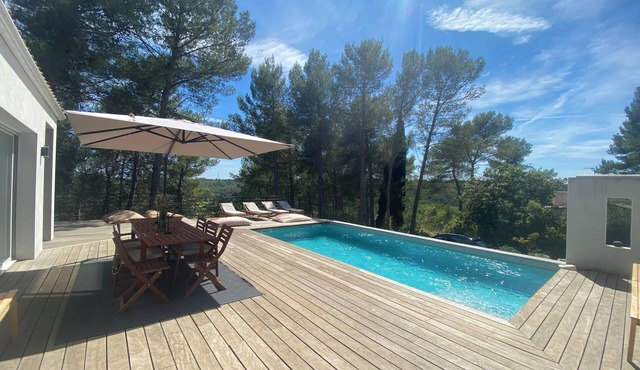 Pine villa
