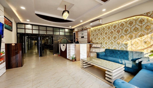 Pineberry Hotels