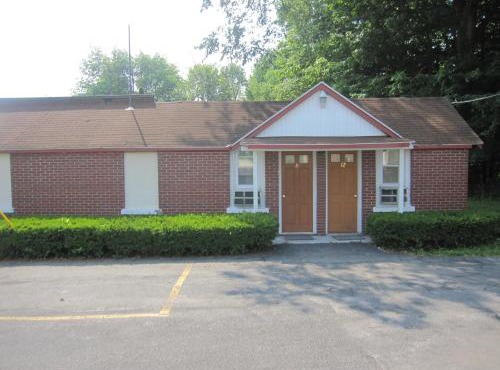 Pinecrest Motel