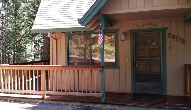 Pinecrestarearentals #8 Comfy Cabin 3rd night free till 6/15. Just Book 2nights.