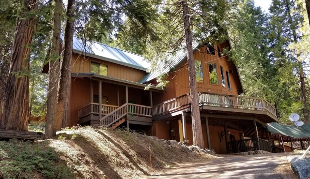 PinecrestAreaRentals #5 Gorgeous! 3rd night free till 6/15. Just Book 2nights.
