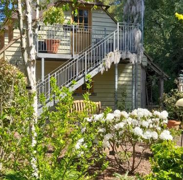 Pinecroft Barn - Relax & Unwind!