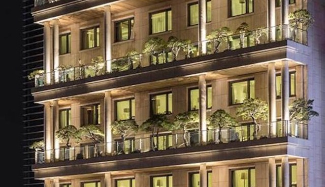 Pinegrove Hotel