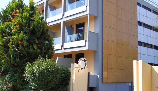 Pines Hotel