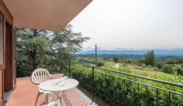 Pinetina by Interhome
