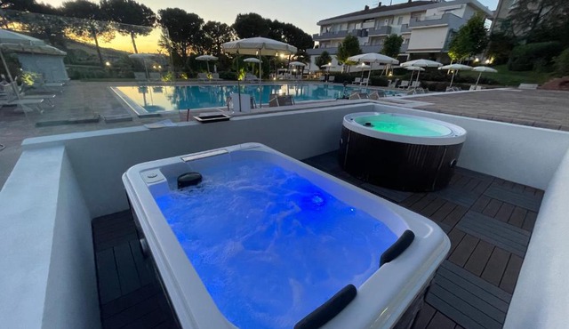 Pineto Resort