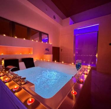 PINK ROOm