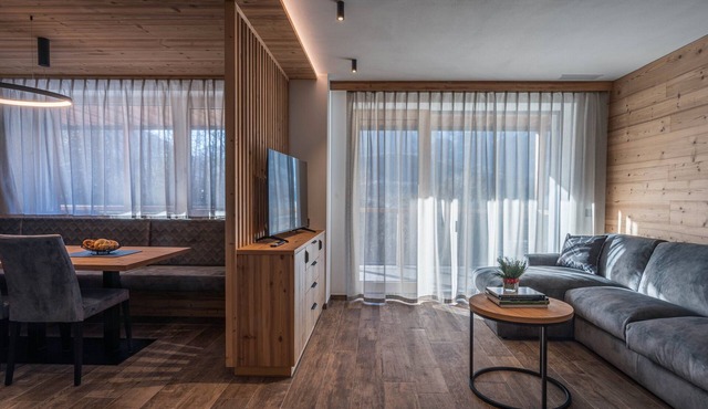 'Pino Mugo' Apartment with Mountain View, Wi-Fi and Air Conditioning