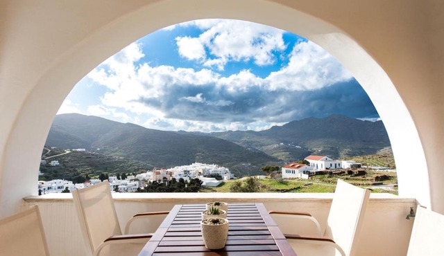 Pirgos Suites