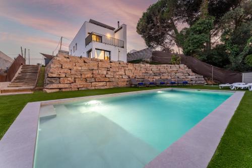 Piscina & BBQ | Cerca Costa Brava