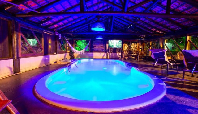 Piscina coberta 32g casa 3 quartos e hidro