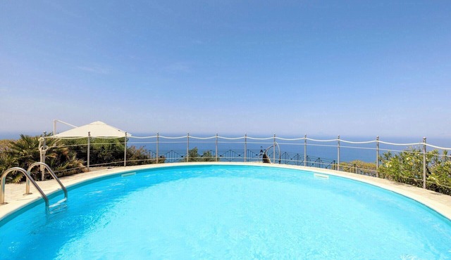 Pizzo Castellaro - Two Bedroom Villa, Sleeps 4