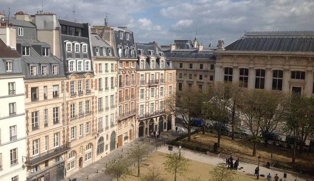 PLACE DAUPHINE, 17th Century, next Notre Dame, Exceptional Duplex, 2BR, 2,B, AC