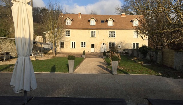 Plaine de Versailles - PRIVATISATION, Reception - MOULIN DE CHAMPIE