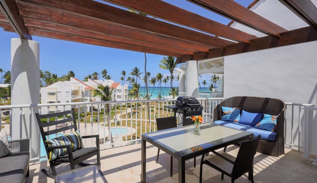 Playa Turquesa K403LO 200Mbps Private Beach Access