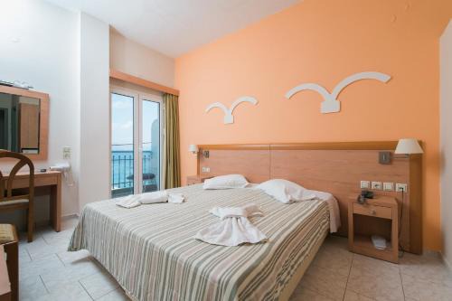 Plaz Hotel