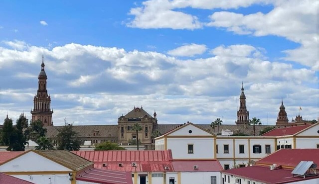 Plaza de España - Family House