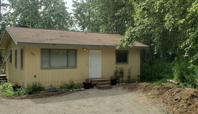 Pleasant 2-bedroom house in Wasilla