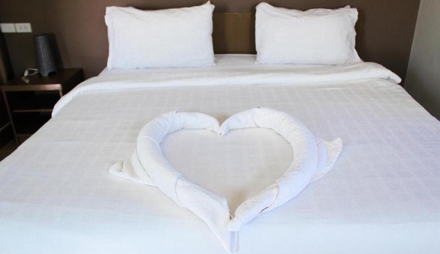 Plus Hotel