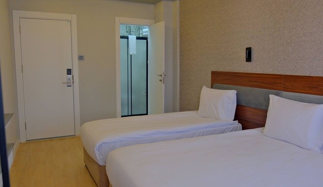 PLUSCITY HOTEL