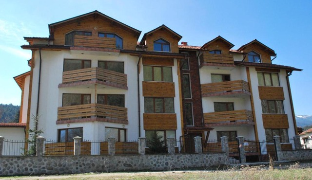 PM Services Riverside Apartments