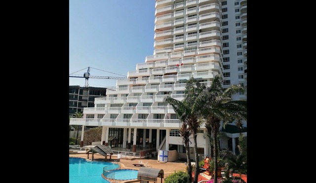 PMY Beach Condo , Saengchan. Accommodation at the sea.