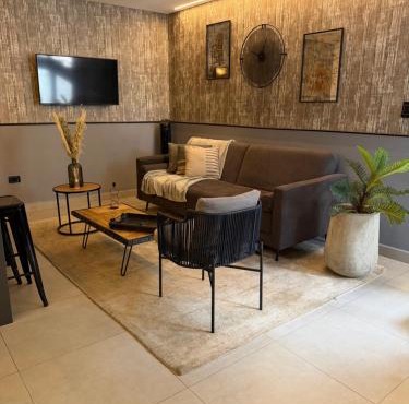 Poblado Walkable Loft - Parking Included