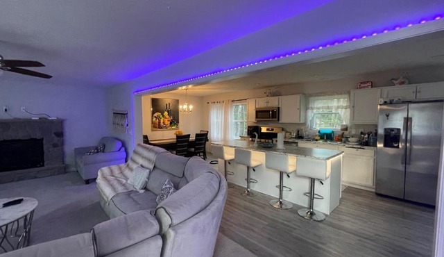 Pocono Escape - Modern & Cozy