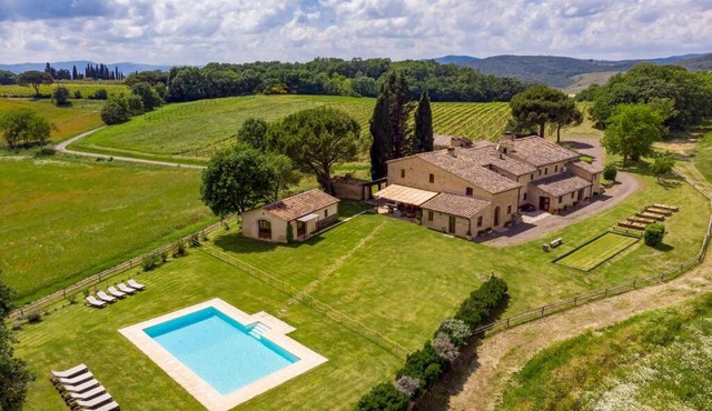 Podere Maiano - Private pool villa with spa